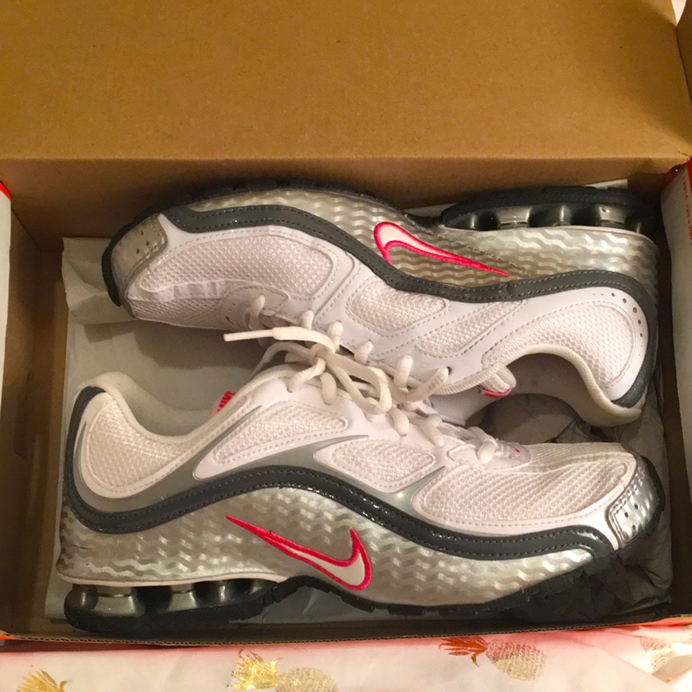 Nike REAX RUN 5